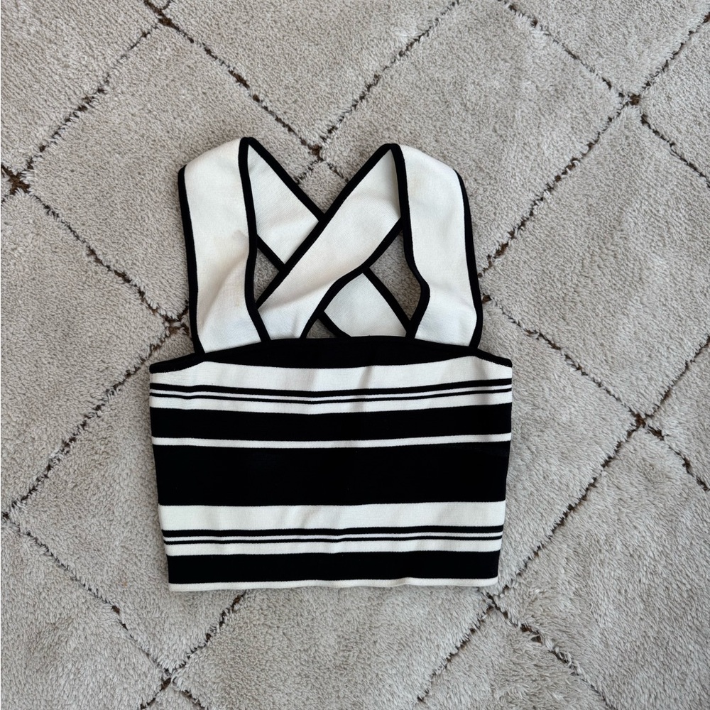 Babaton - Stripped Crop Top